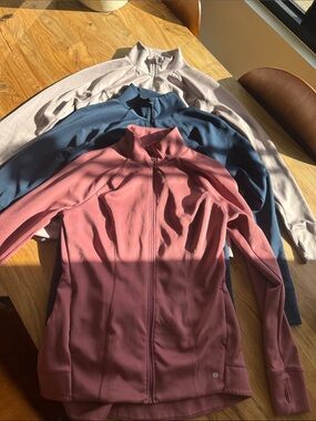 Pilates Bundle: 3 Zip-Up Jackets - Dusty Rose, Slate Blue, Pale Pink